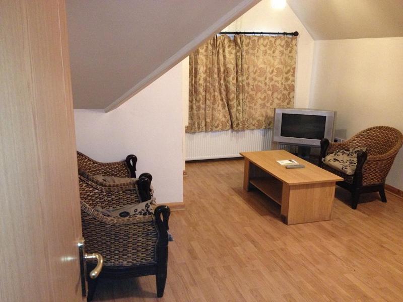 Flexistay Norbury Aparthotel London Room photo